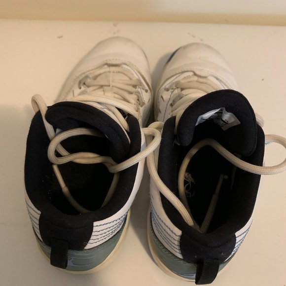 Nike Air Jordan Velocity High Top Sneakers - Picture 6 of 10